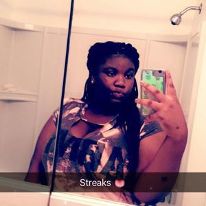 Meet your Posher, Jakayla